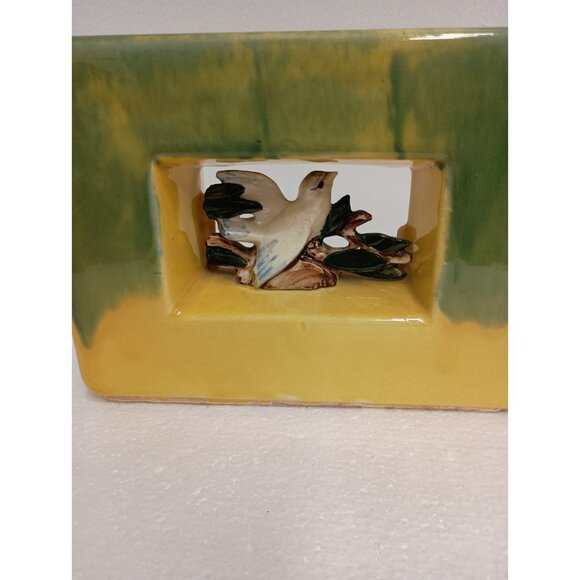 VTG 1950s McCoy USA Yellow Green Double Bird Vase Arcature Shadow Box Design MCM - Picture 2 of 11